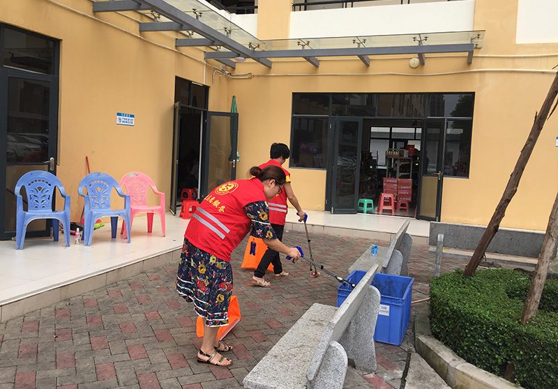 “志愿服务在行动 文明花香满金沙澳门(中国)唯一官方网站” —记惠州金沙澳门(中国)唯一官方网站“讲文明 爱卫生”志愿服务活动